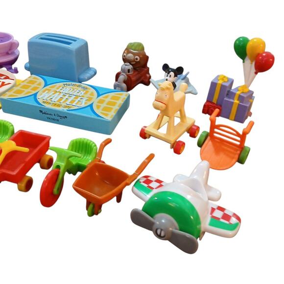 Vintage Lot of 20 Random Toys Plastic Wood McDonald's Melissa & Doug Disney - Picture 3 of 6